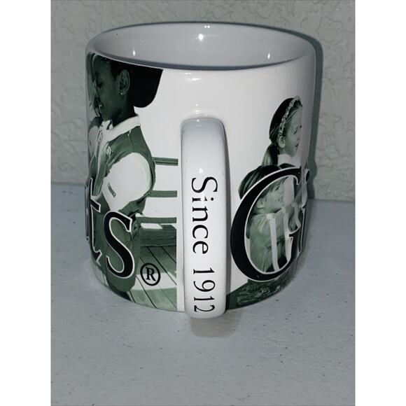Girl Scouts Since 1912 Large Coffee Mug Tea Cup Green White 2006 Embossed 3D - Picture 6 of 9